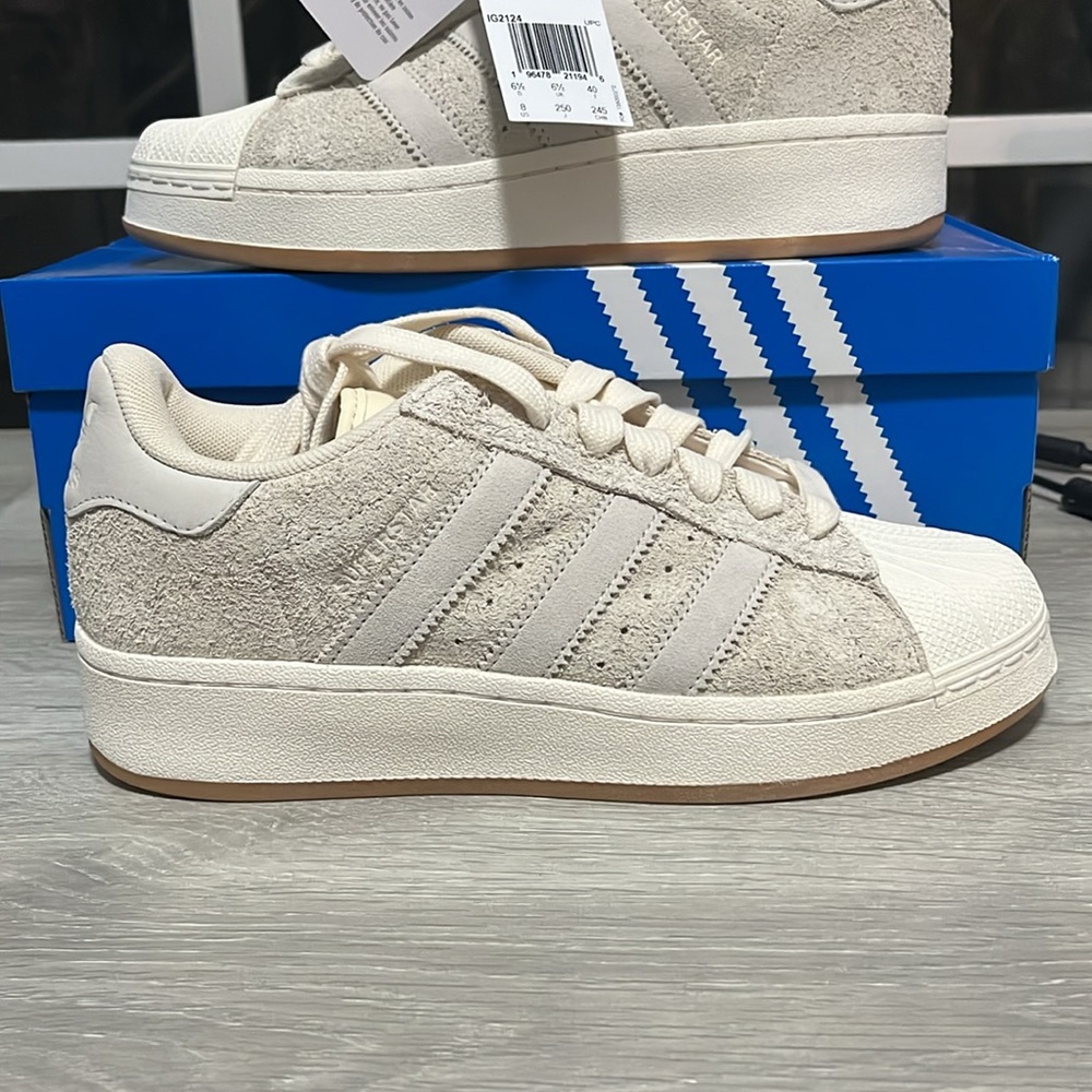 NWT Adidas Originals Superstar XLG Women's Shoes - Beige/Wonder White - IG2124 - Picture 3 of 11